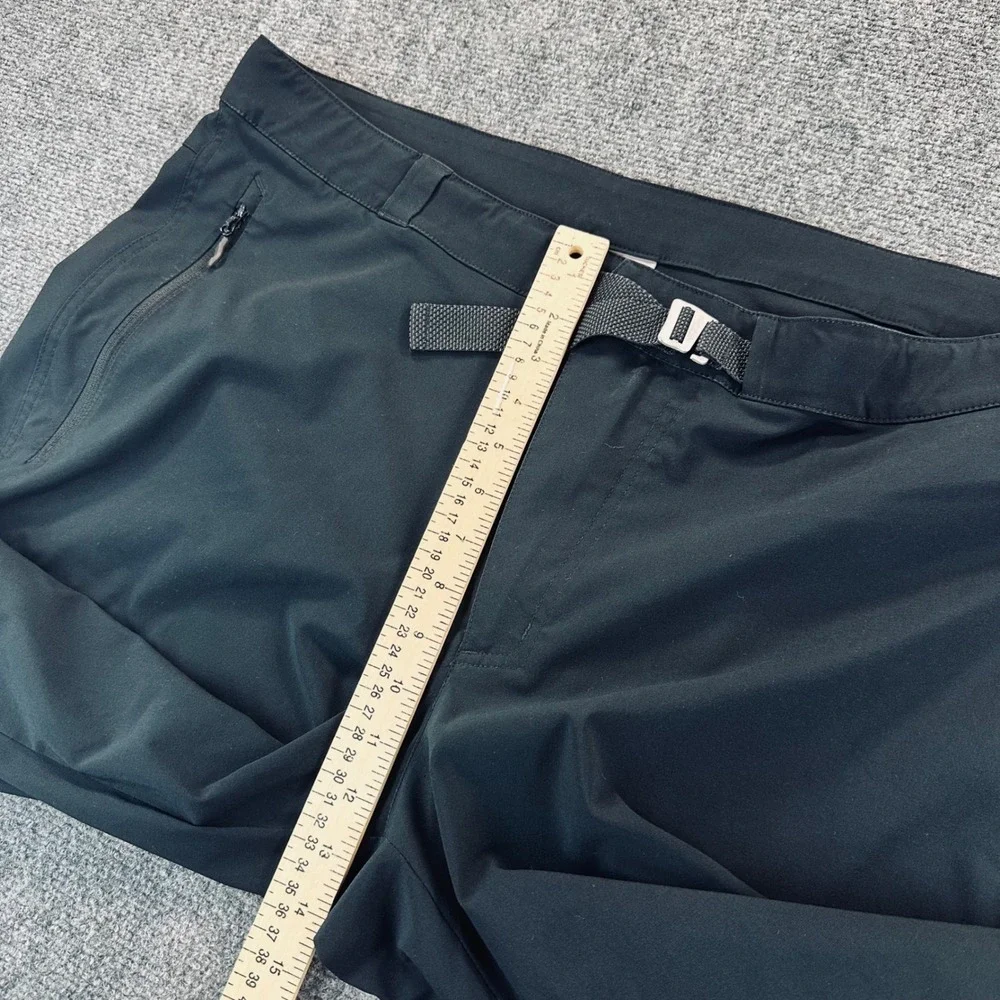 Columbia Men's 42x32 Black Titan Pass Pants Hiking Trekking Stretch Cinch Belt
